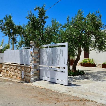 Villa Con Piscina Alcamo Marina المظهر الخارجي الصورة